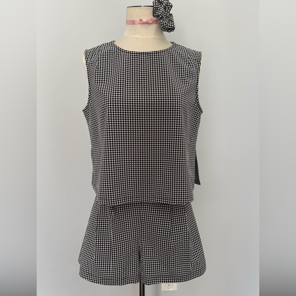 Wayre Boxy Shift and Snap Tank with Travel Pocket Flow Short + scrunchie!